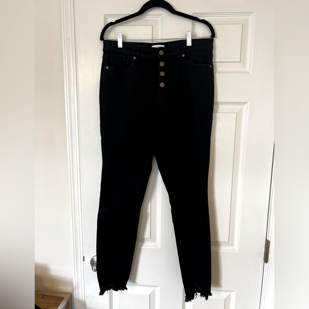 LOFT | high rise skinny ankle black jeans | button front